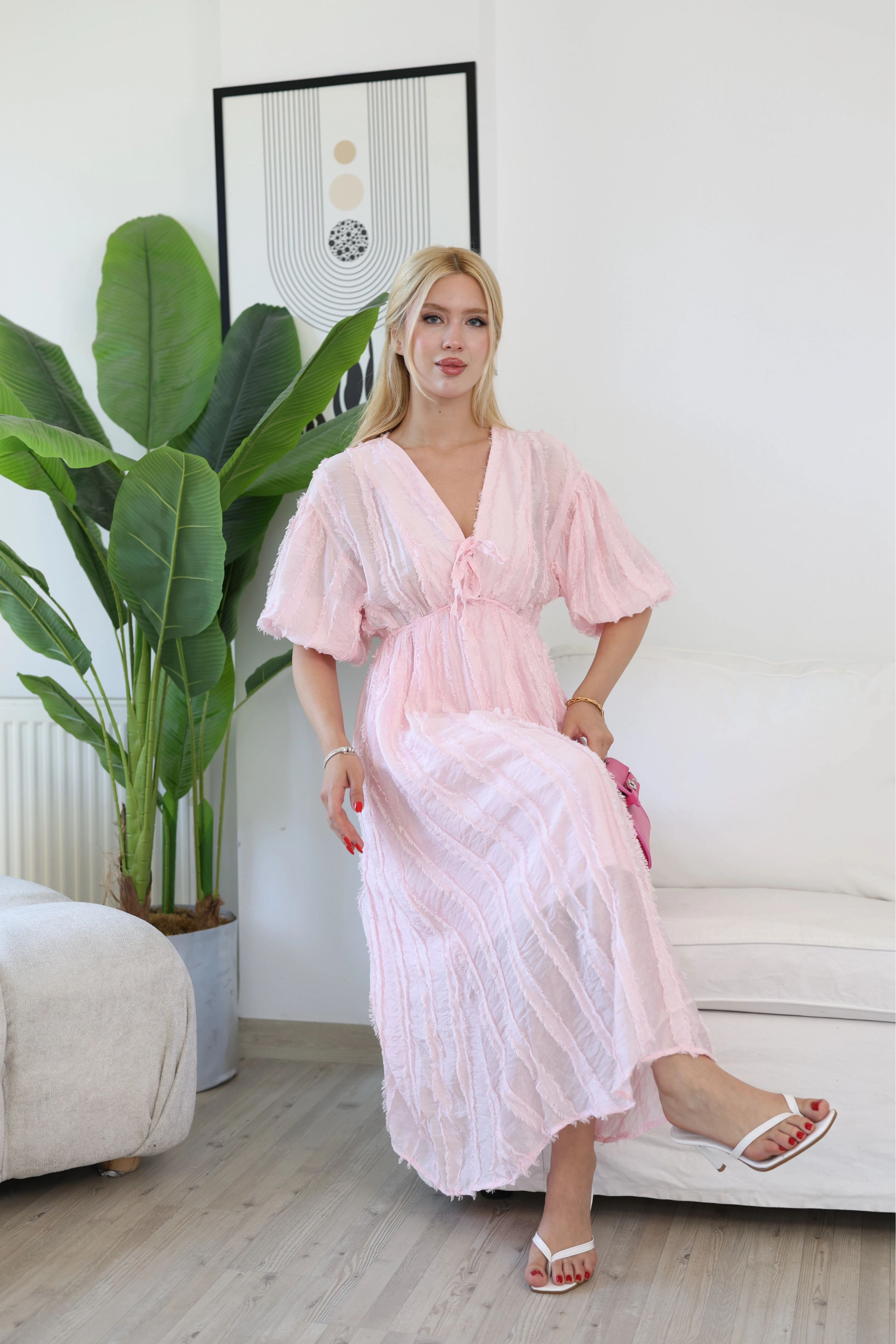 PÜSKÜL DETAY ELBİSE - PEMBE