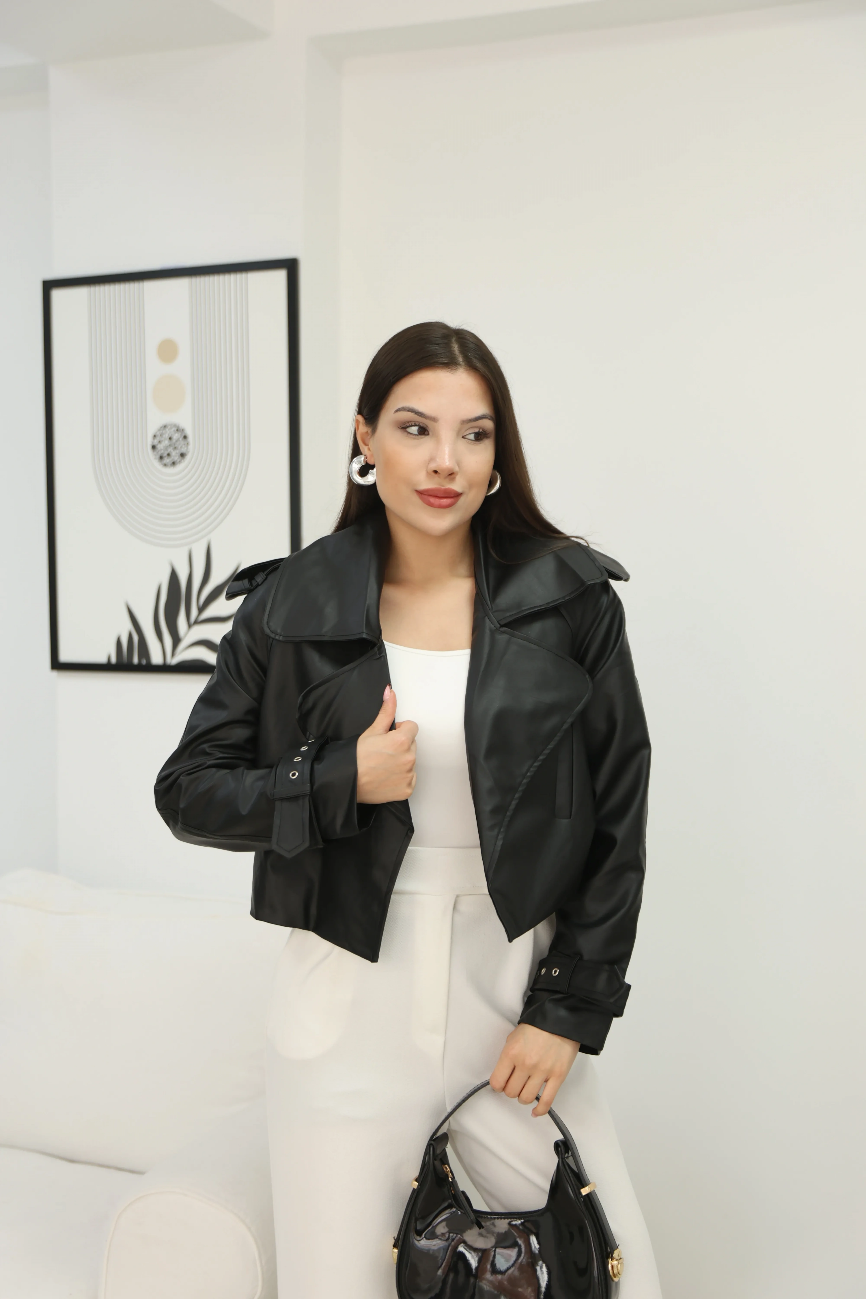 ASTARLI DERİ CEKET-SİYAH