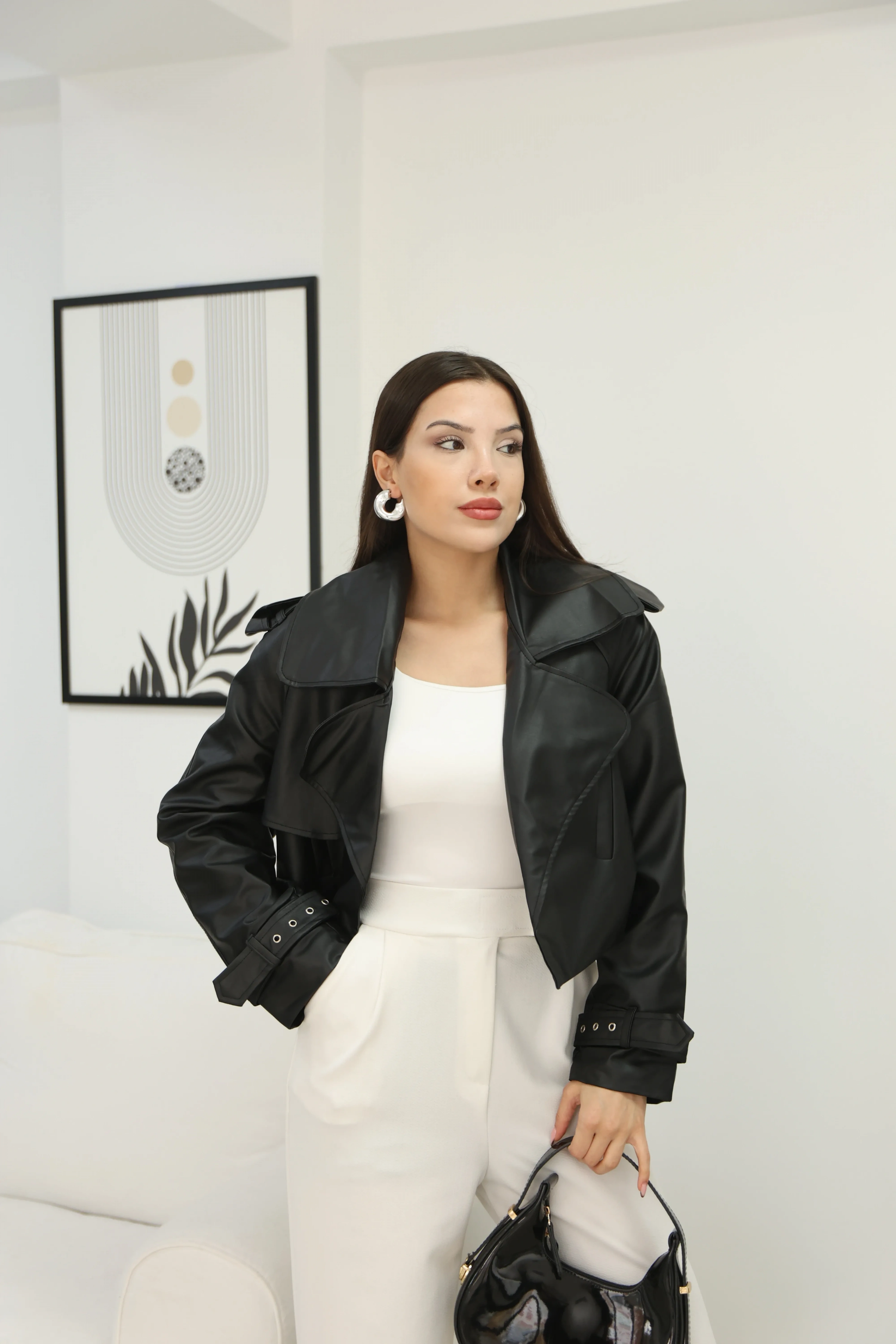 ASTARLI DERİ CEKET-SİYAH