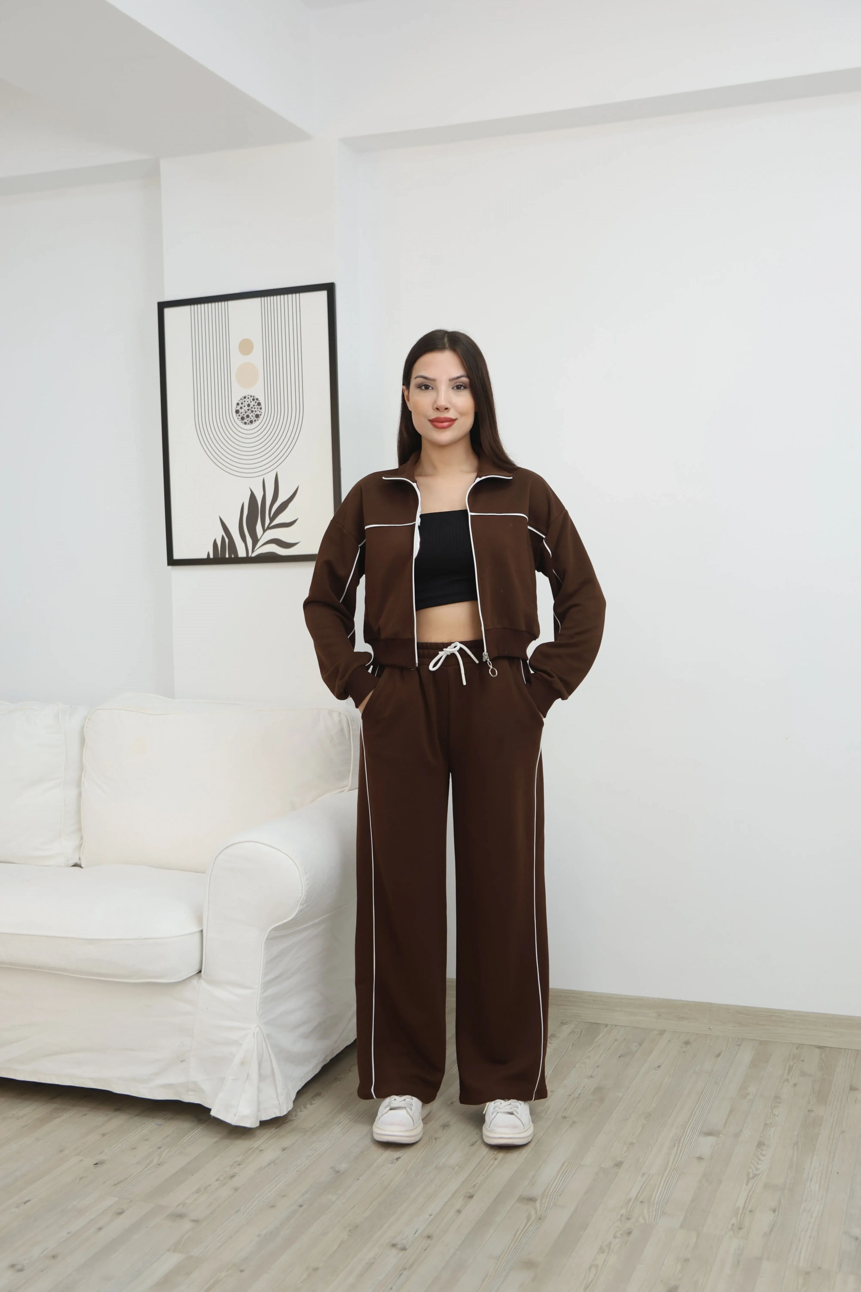 ÇİZGİ DETAY ESOFMAN TAKIM- KAHVERENGİ