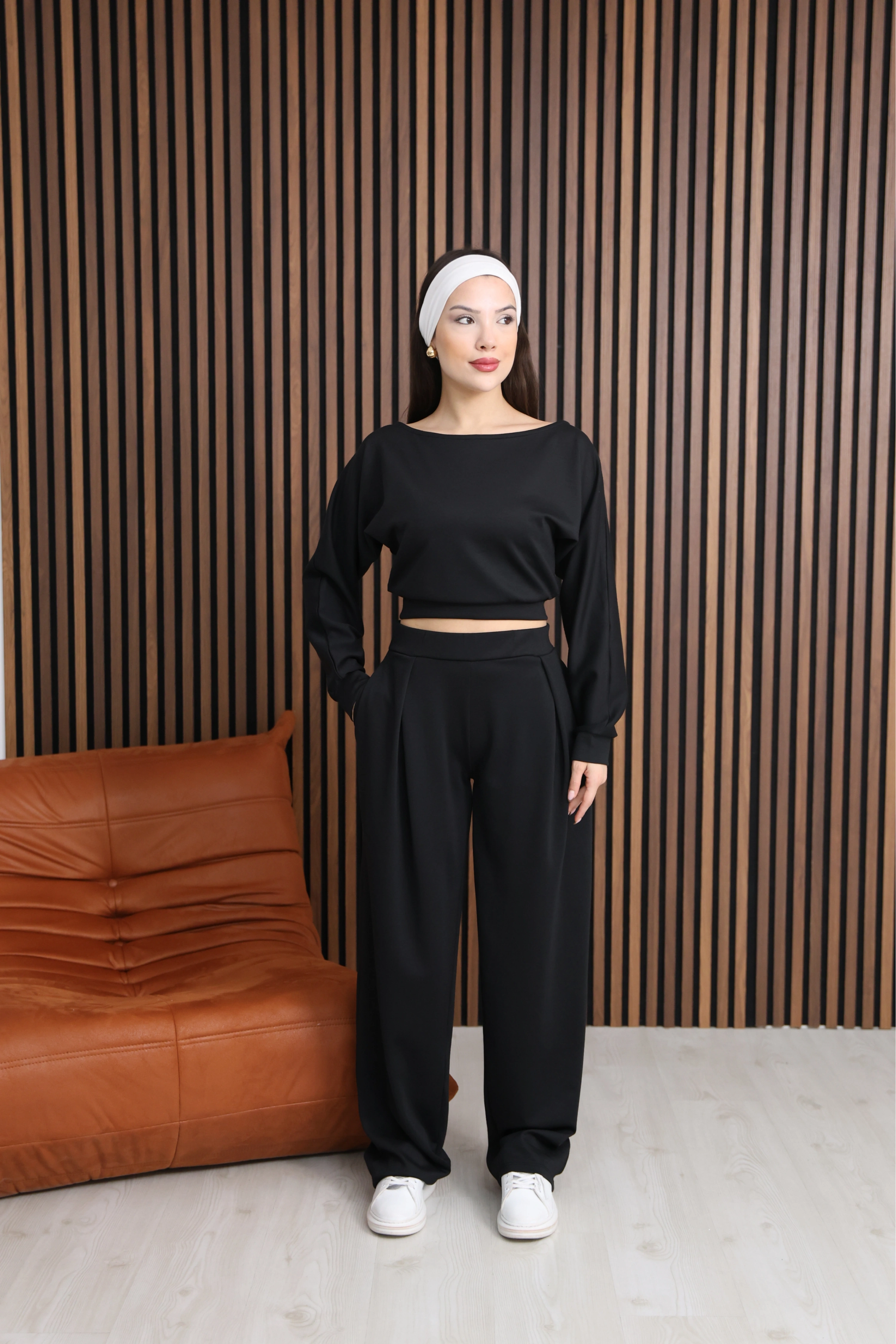 KAYIK YAKA TAKIM- SİYAH