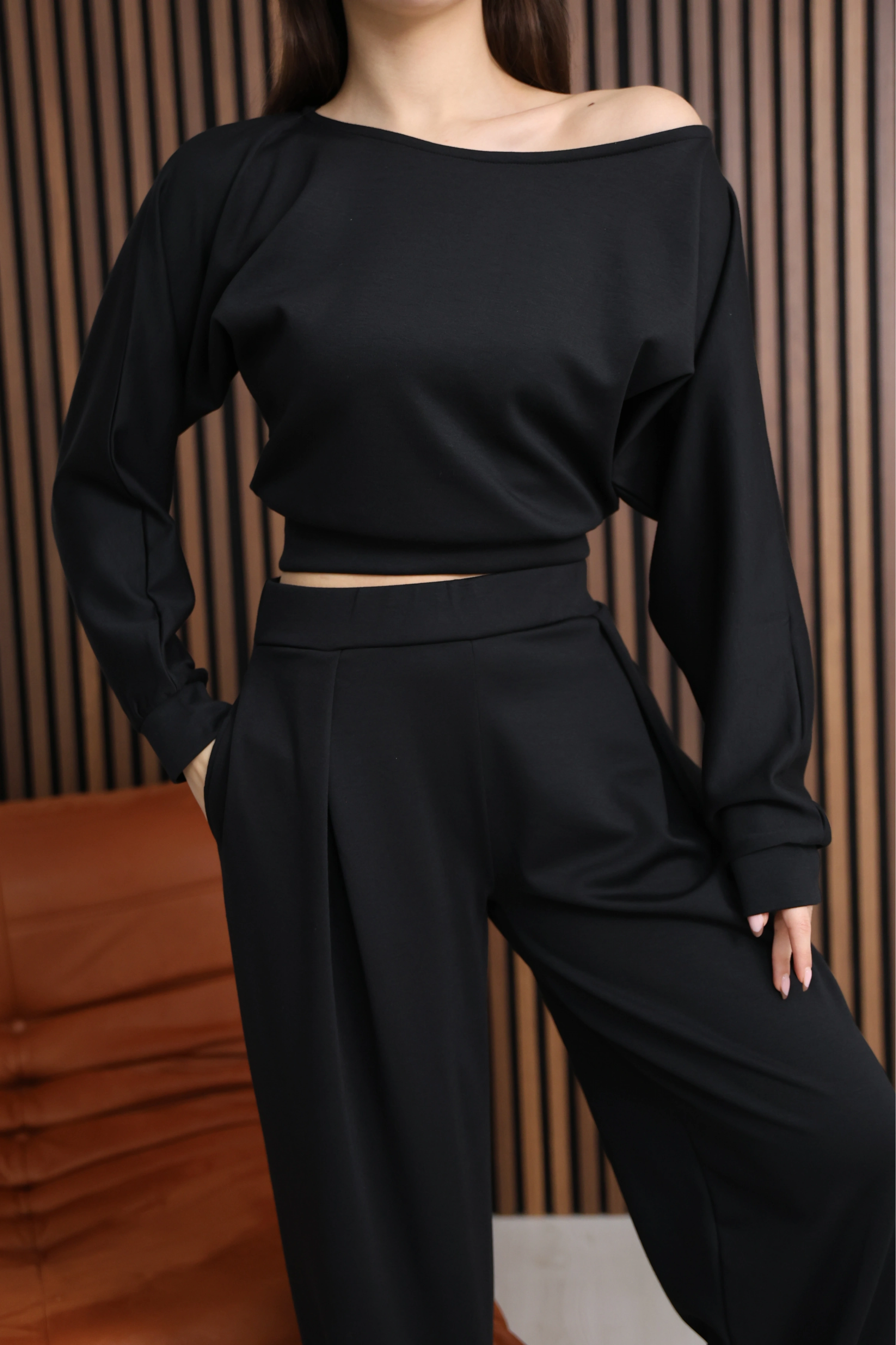 KAYIK YAKA TAKIM- SİYAH