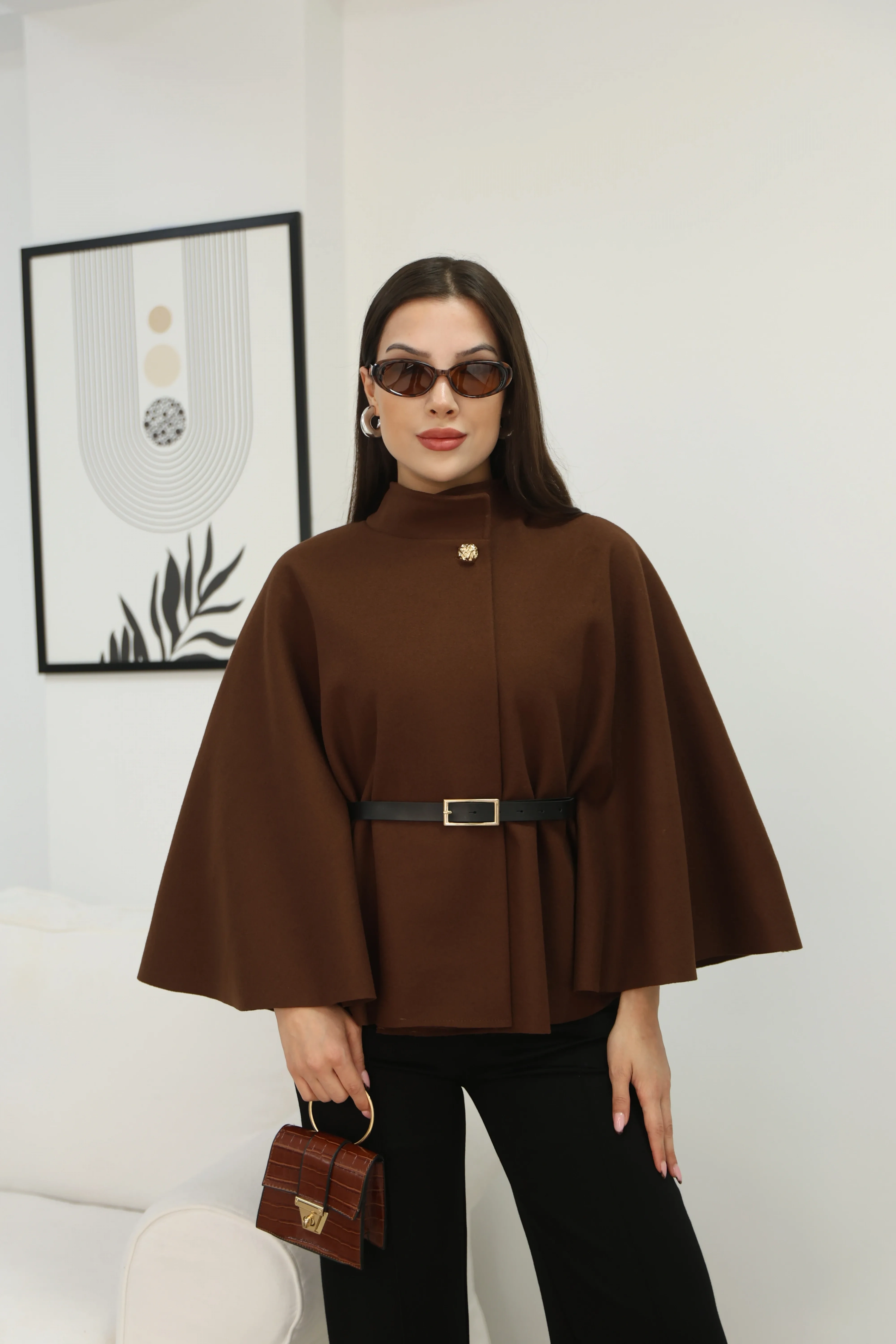 KEMERLİ KAŞE PELERİN- KAHVERENGİ