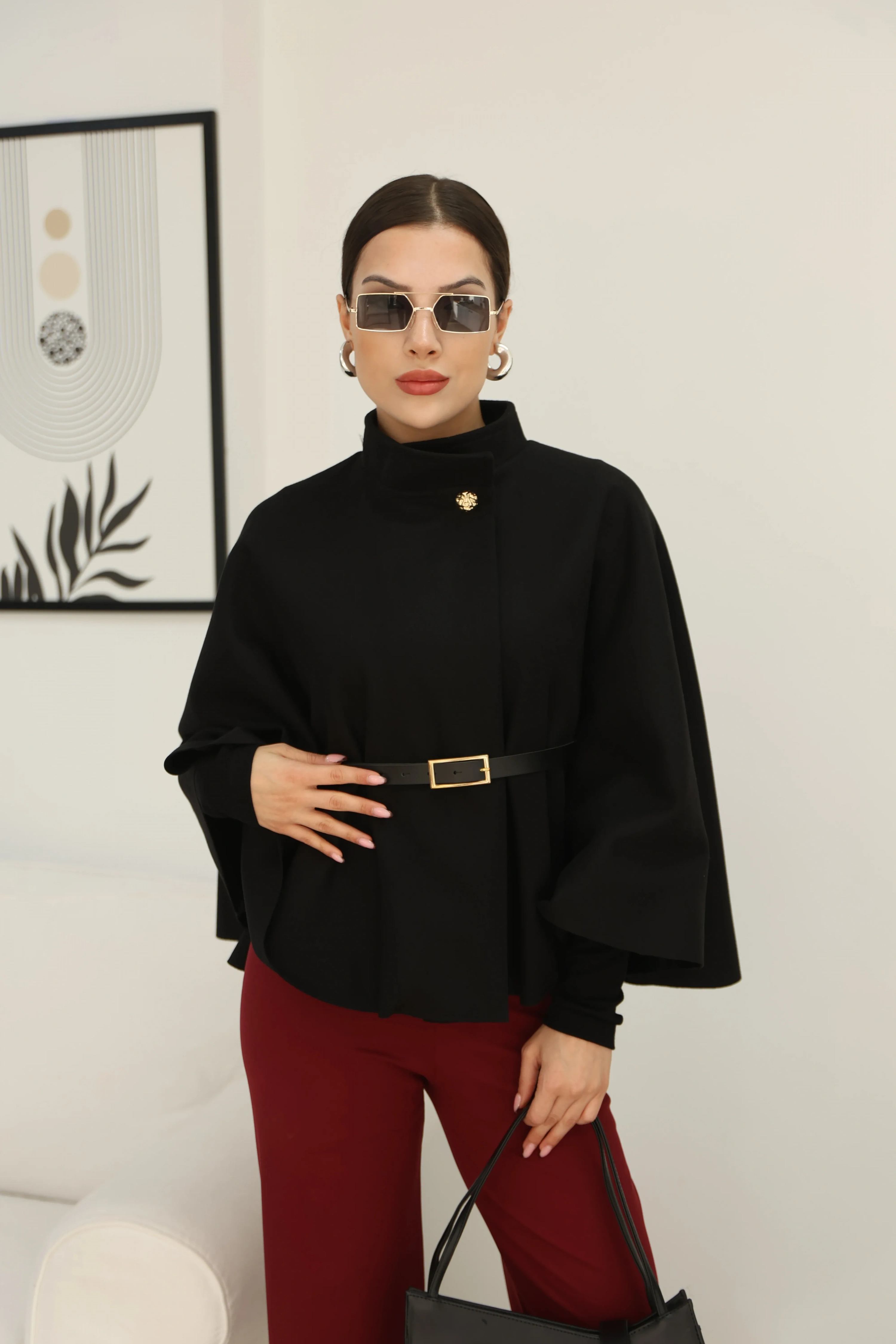 KEMERLİ KAŞE PELERİN- SİYAH