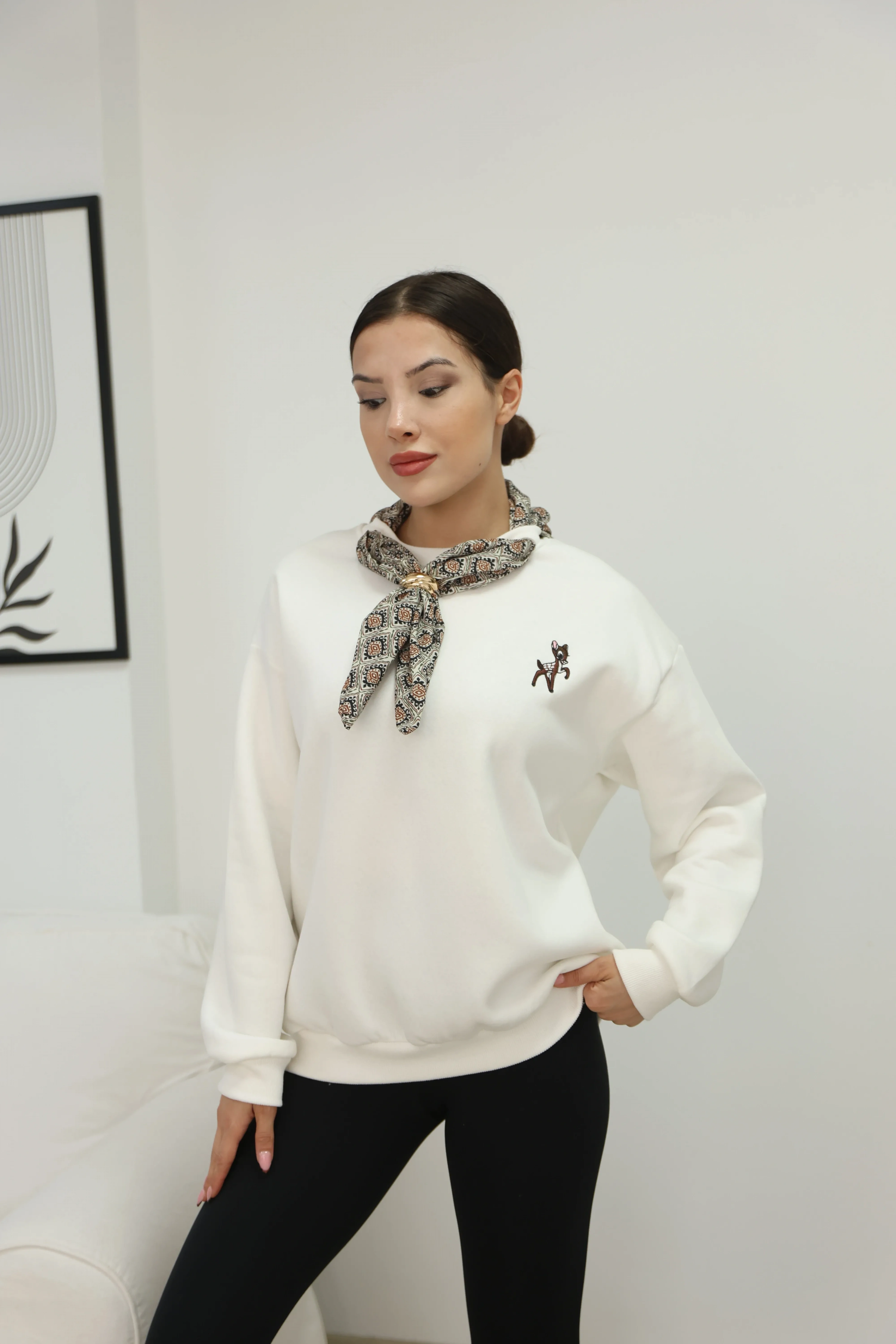 ŞAL GÖRÜNÜMLÜ SWEAT