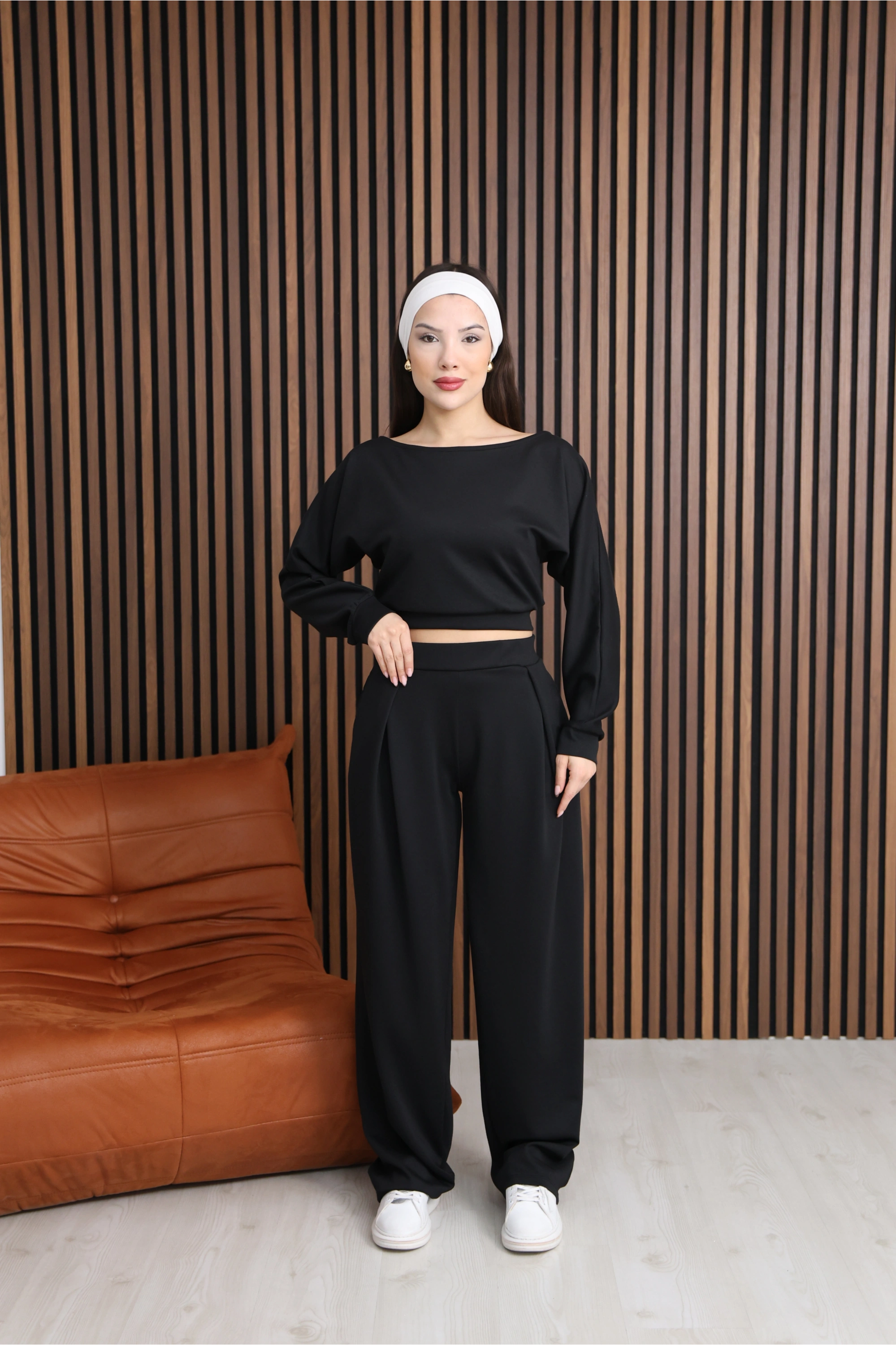 KAYIK YAKA TAKIM- SİYAH