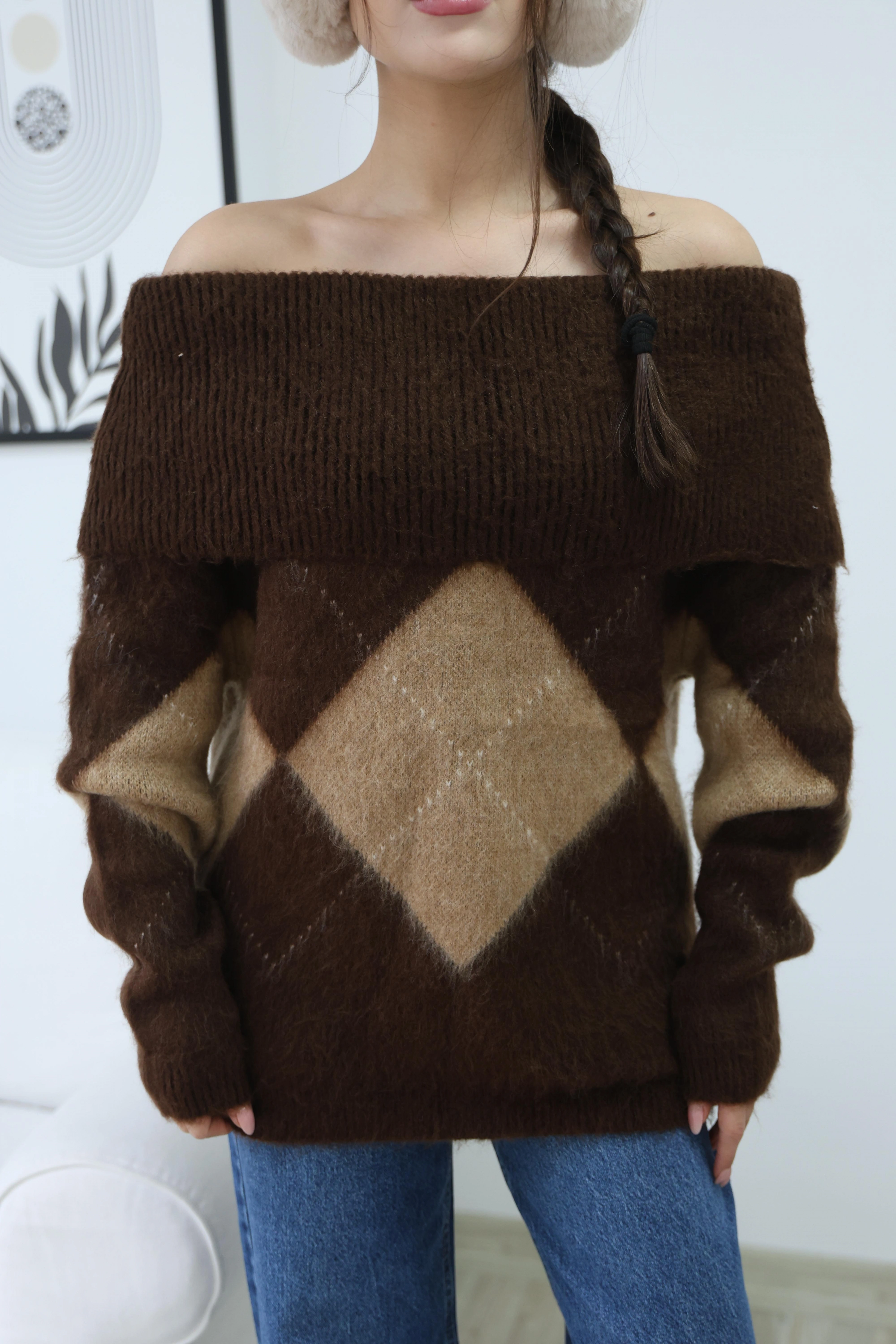 MADONNA YAKA KIRÇILLI BAKLAVA DESEN KAZAK