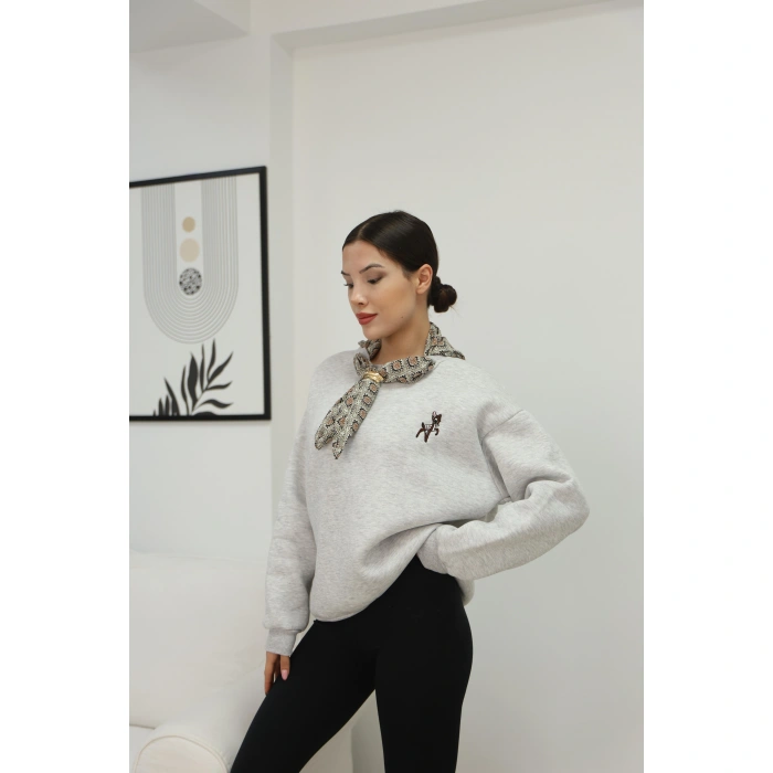 ŞAL GÖRÜNÜMLÜ SWEAT
