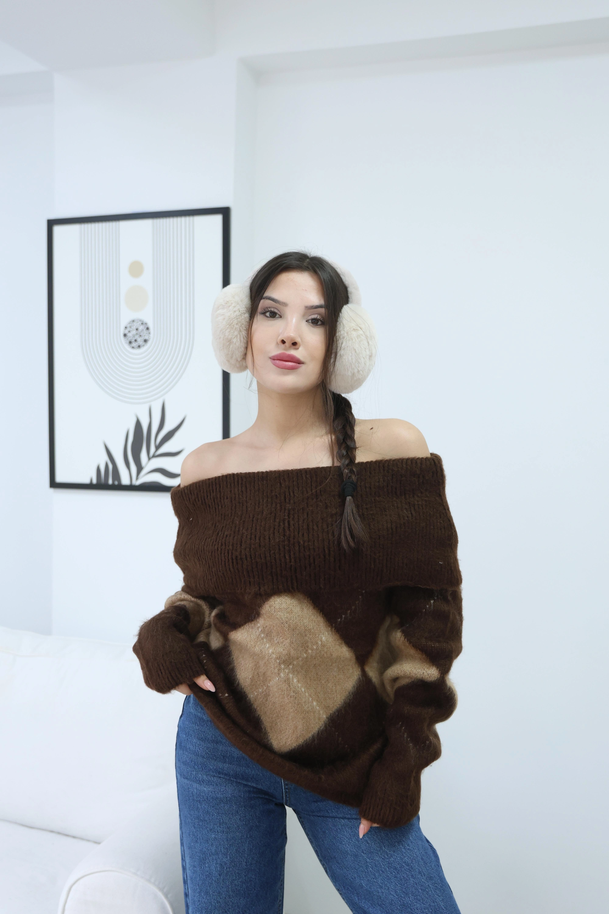 MADONNA YAKA KIRÇILLI BAKLAVA DESEN KAZAK