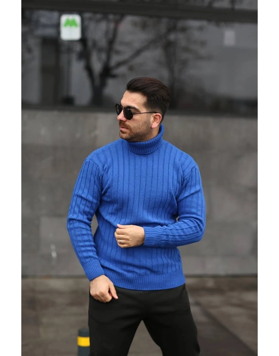 SAKS MAVİ RENK BOĞAZLI TRİKO