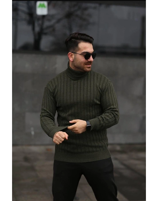 YEŞİL RENK BPĞAZLI TRİKO