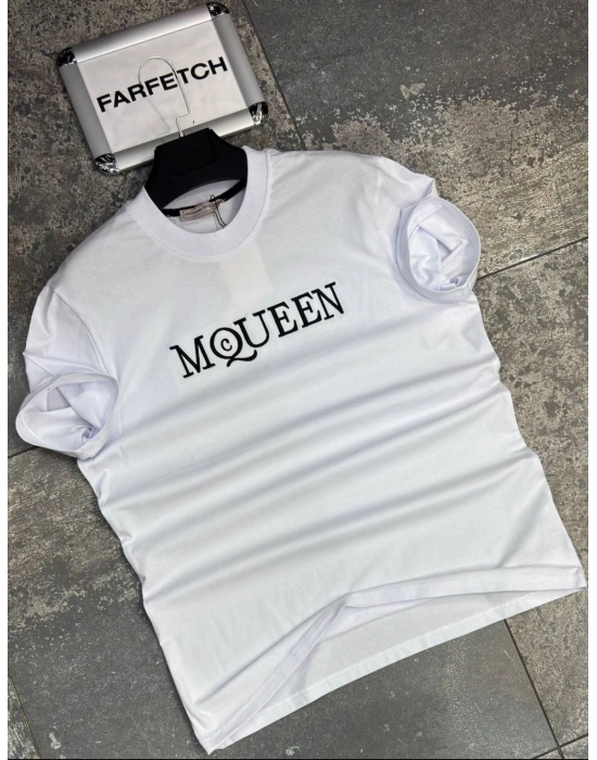 BEYAZ MQUEEN TİŞÖRT