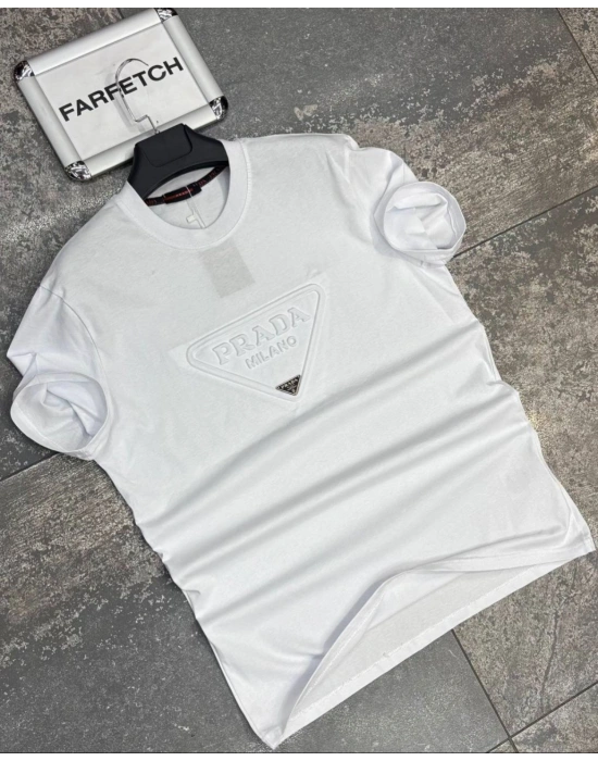 BEYAZ PRADA TİŞÖRT