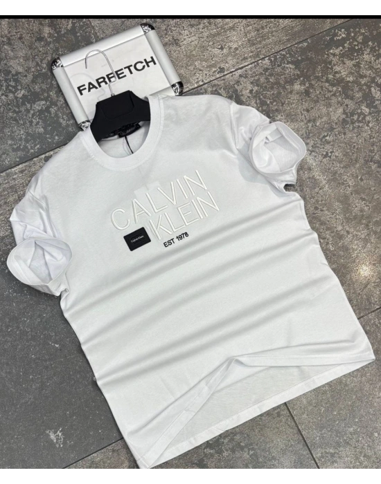 BEYAZ CALVİN KLEİN TİŞÖRT