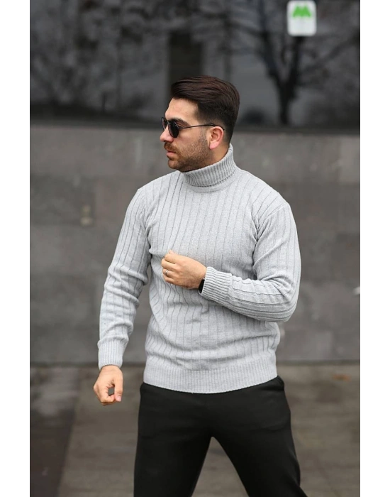 GRİ RENK BOĞAZLI TRİKO