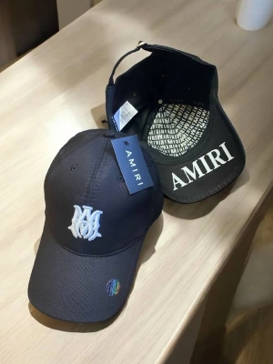 Amiri Şapka