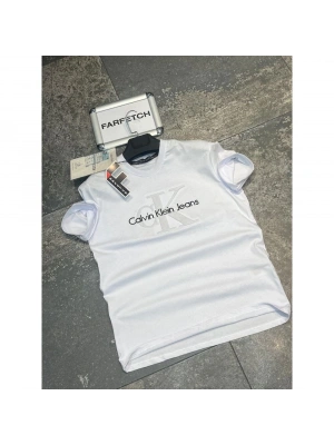 Calvin Klein Tişört