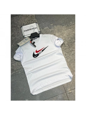 Nike Tişört