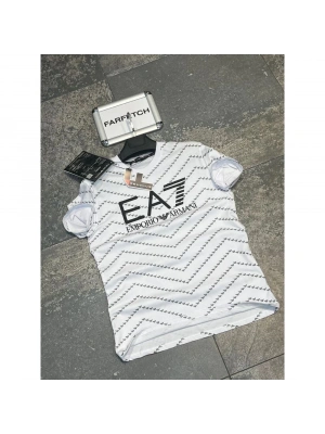 EA7 Tişört