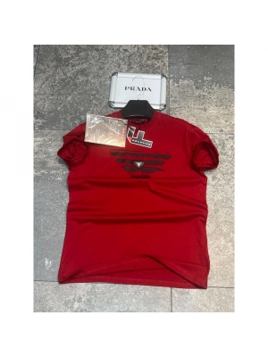 Prada Tişört