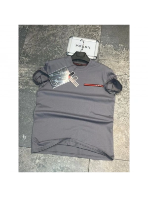 Prada Tişört