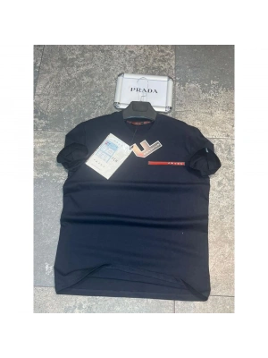 Prada Tişört