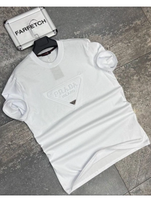 BEYAZ PRADA TİŞÖRT