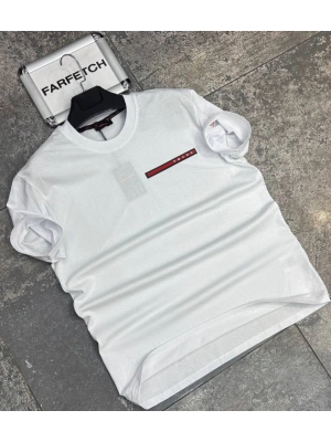 BEYAZ PRADA TİŞÖRT