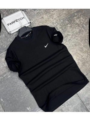 SİYAH NIKE TİŞÖRT