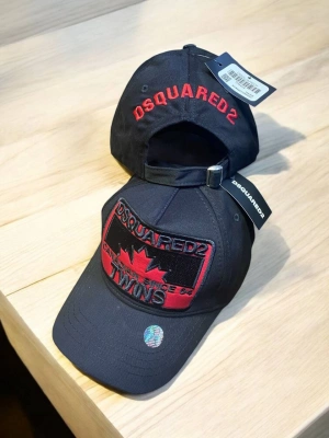 DSQUARED Şapka