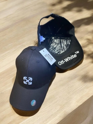 OFF WHİTE Şapka
