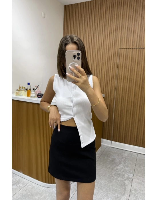 Marka Model Kısa Kumaş Etek