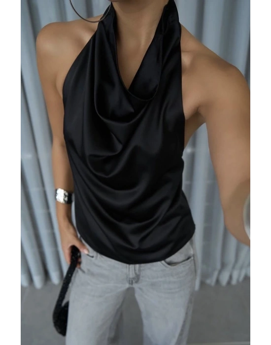 Degaje Yaka Sırtı Açık Saten Bluz Siyah