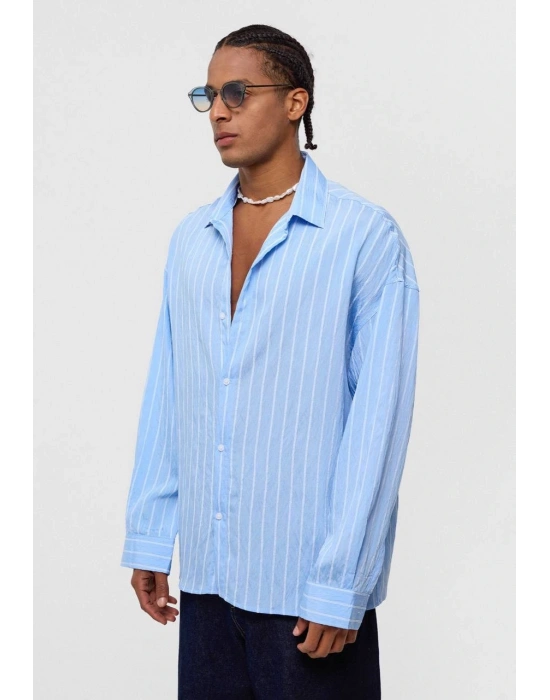 Mavi Beyaz Çizgili Gömlek