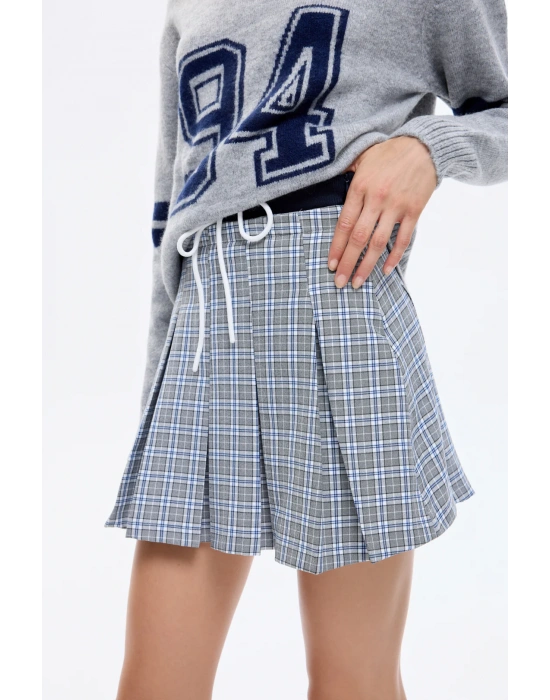 Kontrast Bel Detaylı Şort Etek