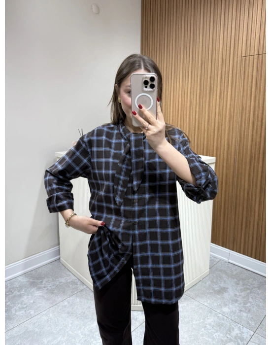 Boyundan Bağlamalı Ekose Gömlek Mavi Çizgili