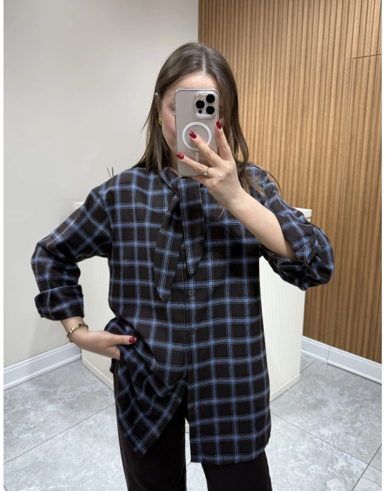 Boyundan Bağlamalı Ekose Gömlek Mavi Çizgili