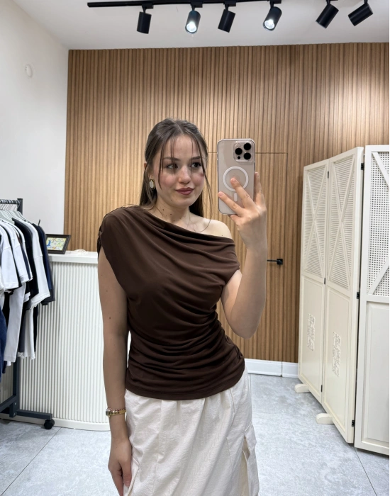 Kayık Kahve Bluz Kahve