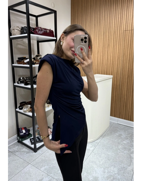 Vatkalı Asimetrik Kesim Bluz Lacivert