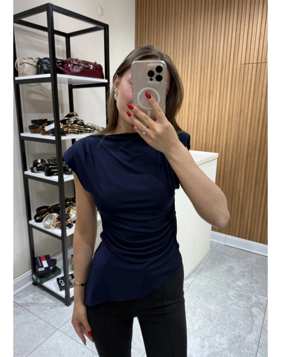Vatkalı Asimetrik Kesim Bluz Lacivert