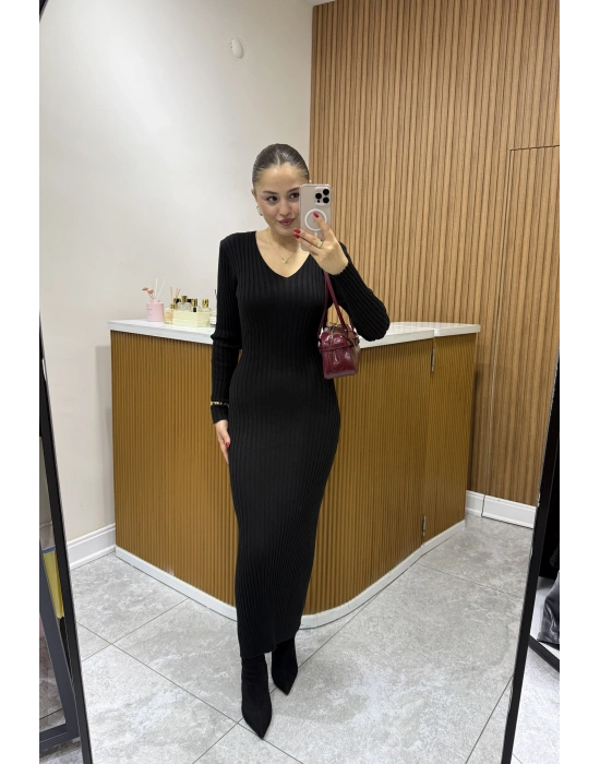Arkadan Bağlama Detaylı Triko Elbise Siyah