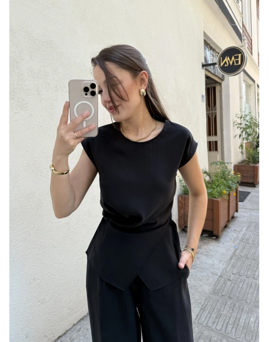 Beli Düğme Detaylı Bluz Pantolon Takım Siyah
