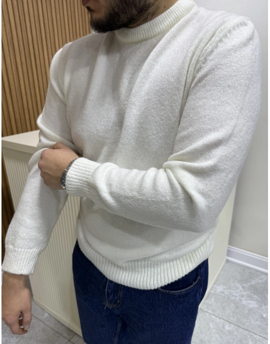 Bisiklet Yaka Kazak Beyaz