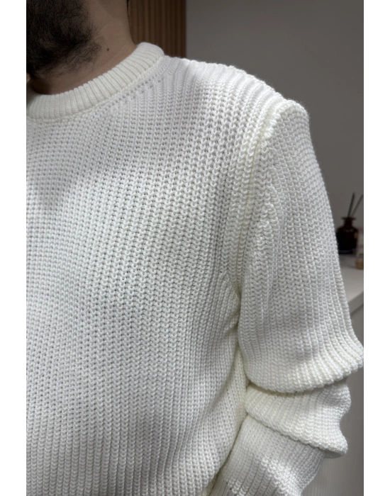 Bisiklet Yaka Triko Beyaz