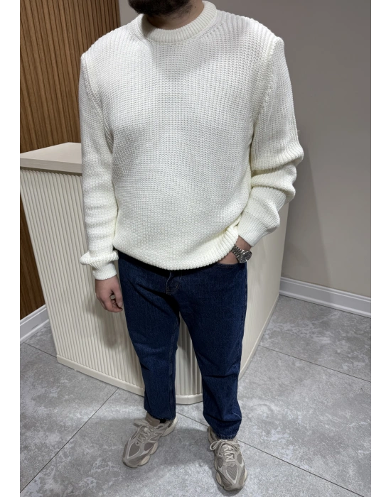 Bisiklet Yaka Triko Beyaz