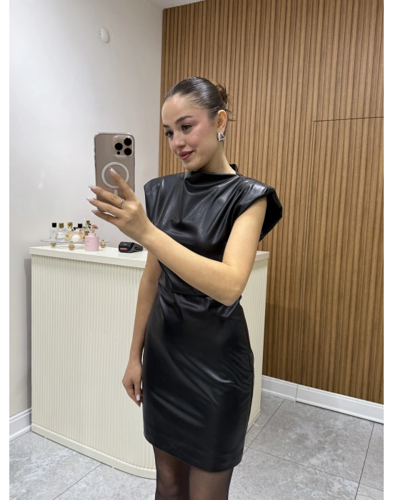 Deri Elbise Siyah