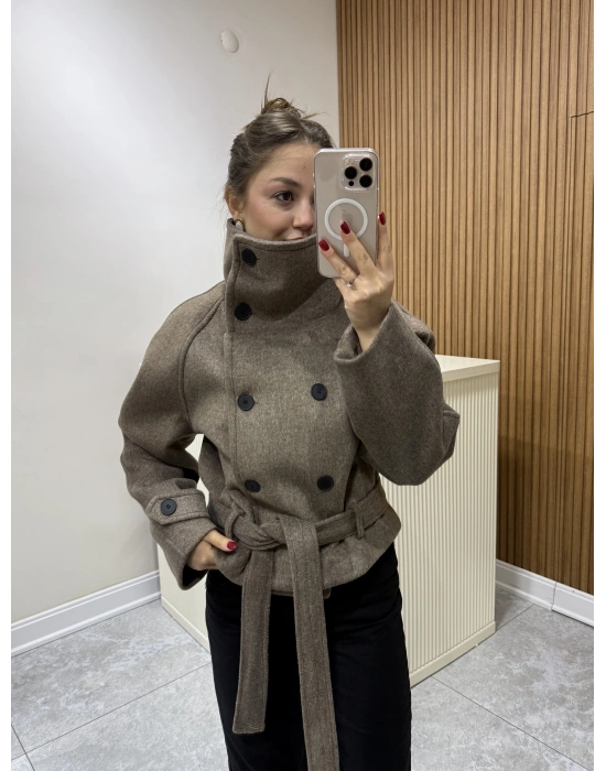 Dik Yaka Kemerli Kaşe Kaban Kahve