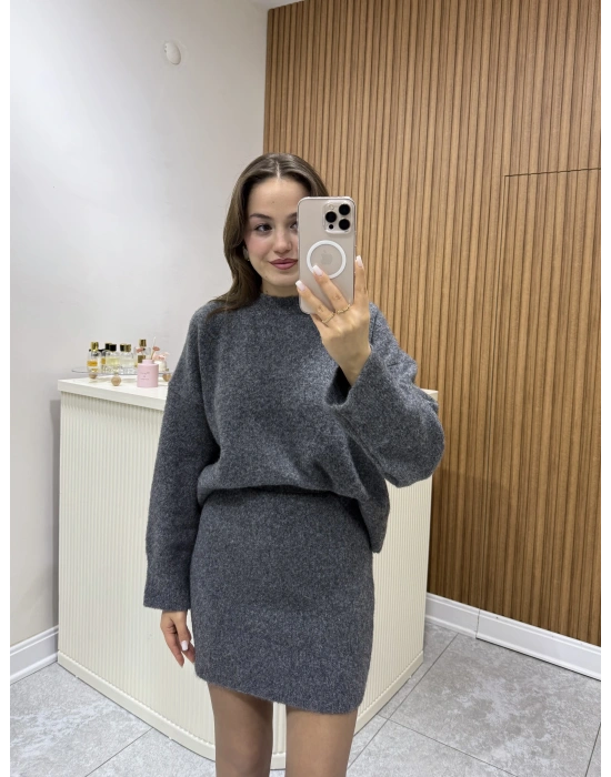 Etekli Triko Takım Antrasit