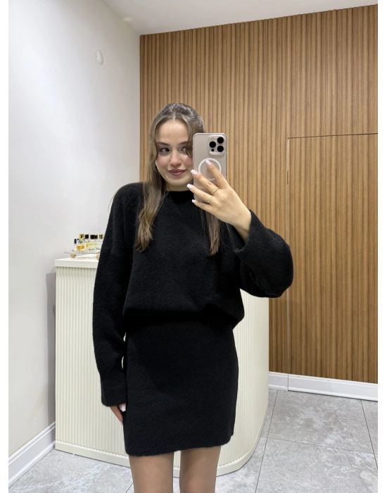 Etekli Triko Takım Siyah