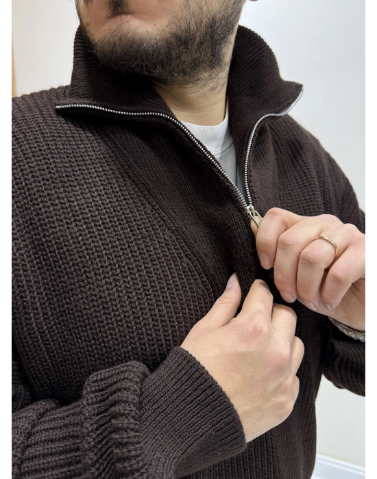 Fermuar Yakalı Triko Kahve